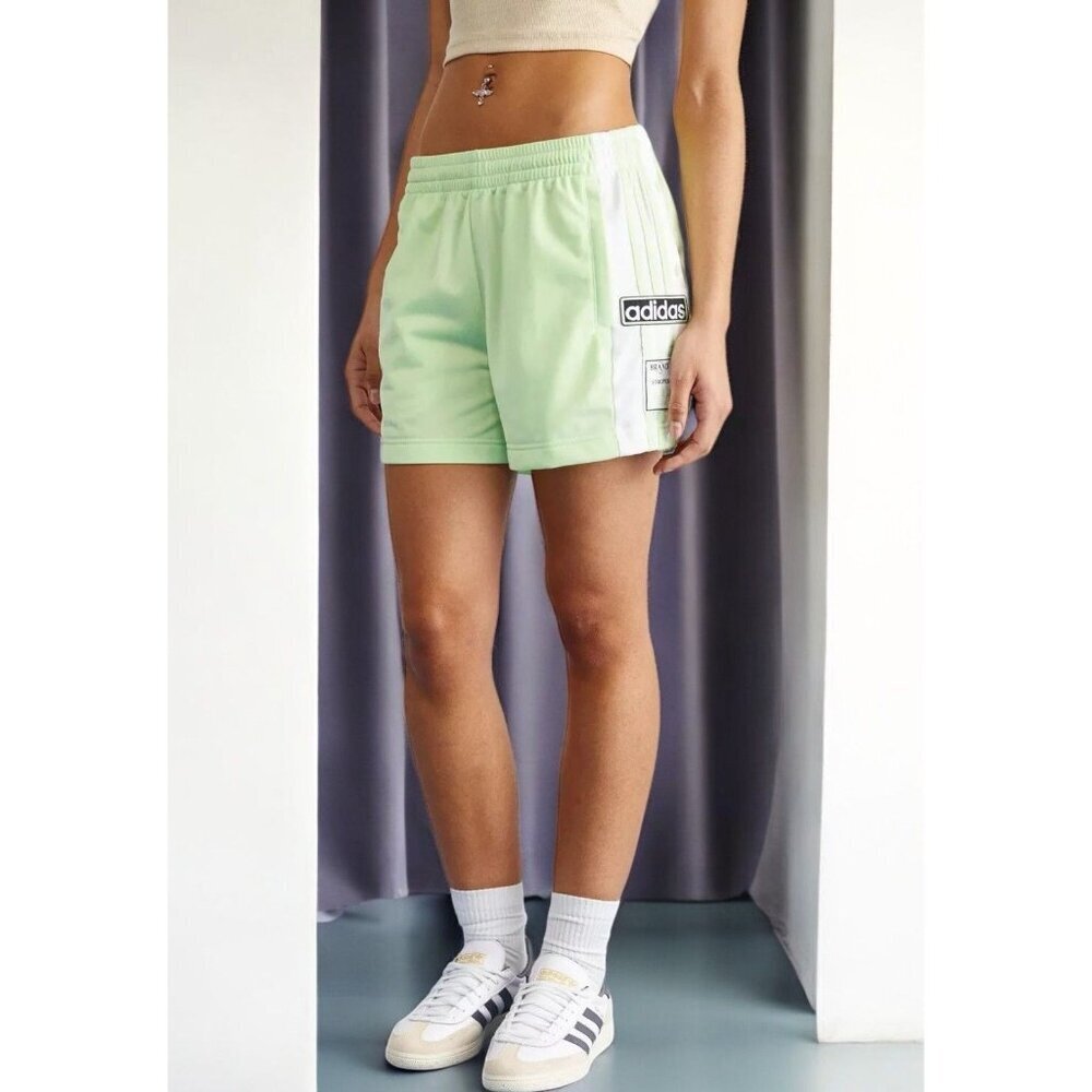 Adidas Originals Adibreak Shorts Large Green Elastic Waist Snap Logo Detail NEW - Picture 8 of 9